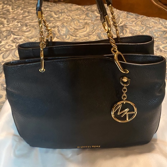 Michael Kors Lillie Medium Pebble Leather Satchel NWOT - Picture 2 of 7